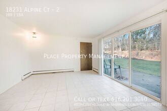 18231 Alpine Ct in Spring Lake, MI - Building Photo - Building Photo