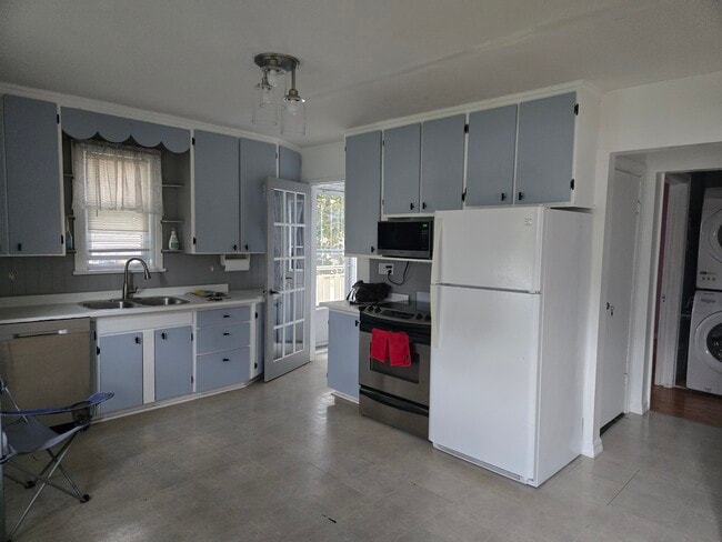 338 Highland Rd in Peterborough, ON - Building Photo - Building Photo