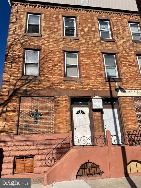 3820 N Broad St in Philadelphia, PA - Building Photo - Building Photo