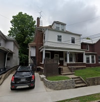 86 W State St, Unit C in Athens, OH - Building Photo