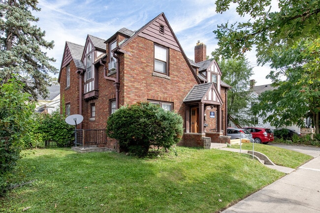 801 E Ann St in Ann Arbor, MI - Building Photo - Building Photo
