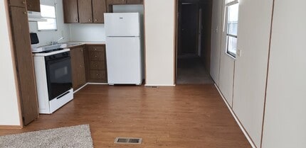 Thunder Bay Estates in Alpena, MI - Building Photo - Building Photo