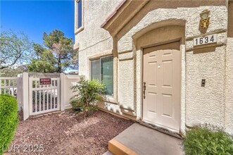 1634 Clint Canyon Dr in Henderson, NV - Building Photo - Building Photo