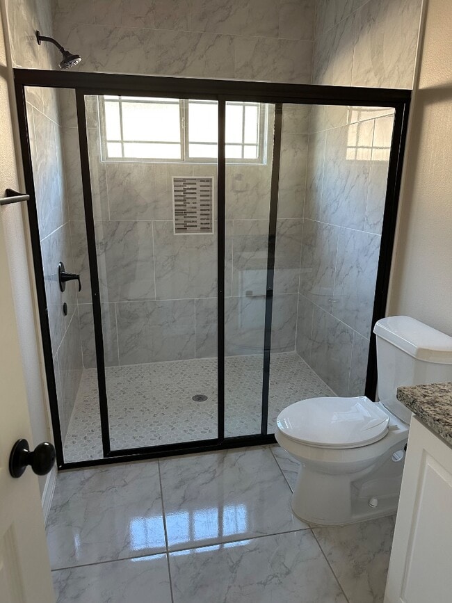 216 Teak Dr in Edinburg, TX - Building Photo - Building Photo