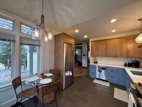 702 Chippewa Ave in St. Paul, MN - Building Photo - Building Photo