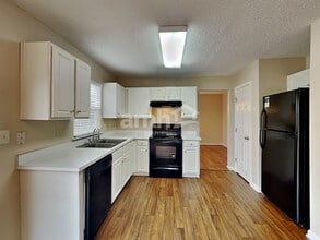 3118 Kalamath Glen Ct in Charlotte, NC - Building Photo - Building Photo