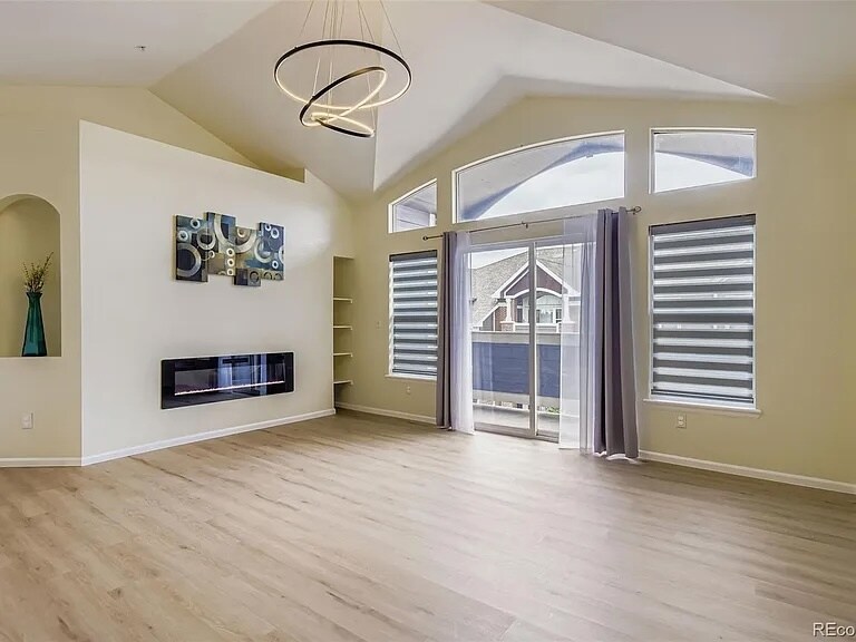 14211 East 1st Drive, Unit 307 in Aurora, CO - Building Photo