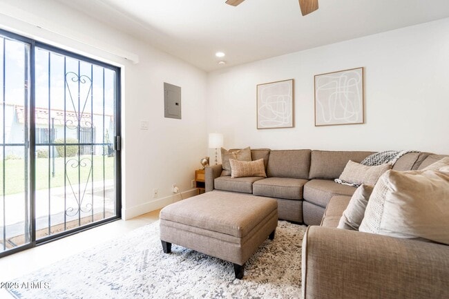 property at 6810 N 35th Ave