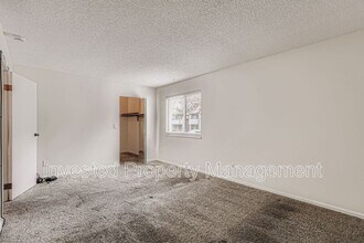 11913 E Harvard Ave in Aurora, CO - Building Photo - Building Photo