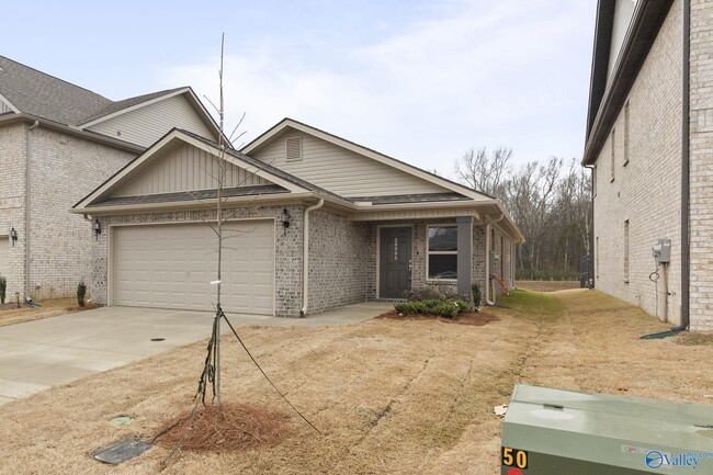 28098 Caperton Dr in Harvest, AL - Building Photo - Building Photo