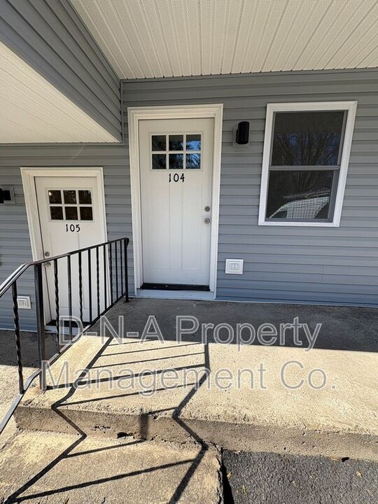 1334 Dreher Ave in Stroudsburg, PA - Building Photo