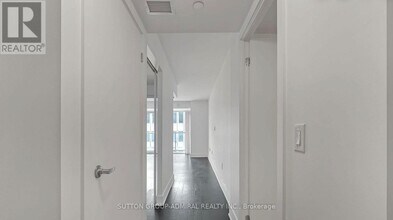 955 Bay St. in Toronto, ON - Building Photo - Building Photo