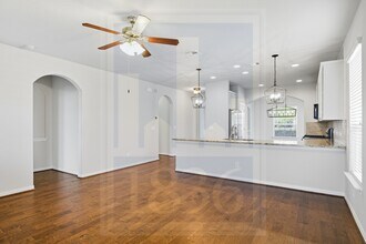 317 Vista Portola Loop in Liberty Hill, TX - Building Photo - Building Photo