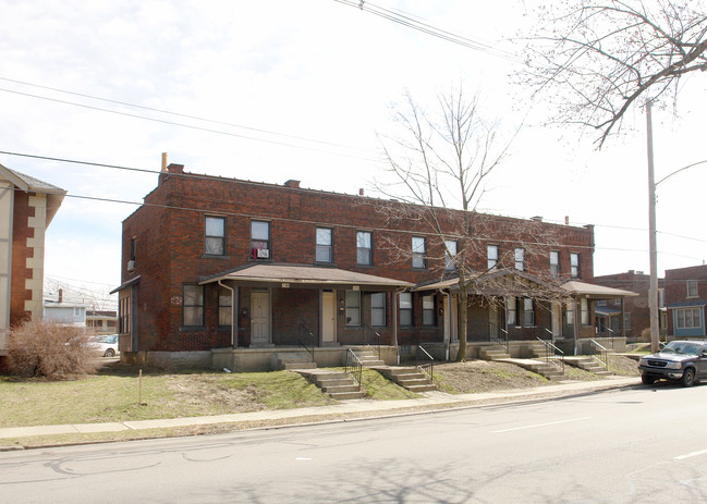 1480-1488 N 4th St in Columbus, OH - Building Photo - Building Photo