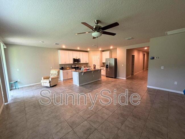 17309 Cagan Crossings Blvd in Clermont, FL - Building Photo - Building Photo