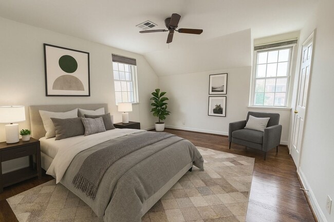 4654 36th St S in Arlington, VA - Foto de edificio - Building Photo