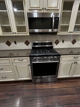 3082 E Deerhill Dr in Meridian, ID - Building Photo - Building Photo