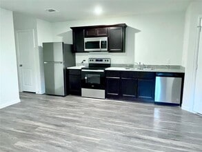 406 S 7th St in Temple, TX - Building Photo - Building Photo