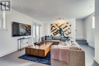 42 Lakeview Ave in Toronto, ON - Building Photo - Building Photo