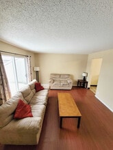 54 Little Wedeene St in Kitimat, BC - Building Photo - Building Photo