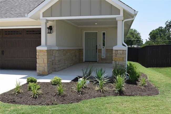 2605 Sam Bass Rd in Round Rock, TX - Building Photo - Building Photo