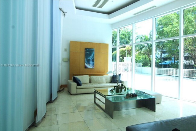 2101 Brickell Ave in Miami, FL - Building Photo - Building Photo