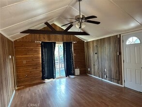 736 Santa Cruz Trail in Frazier Park, CA - Building Photo - Building Photo