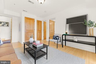3510 16th St NW in Washington, DC - Building Photo - Building Photo