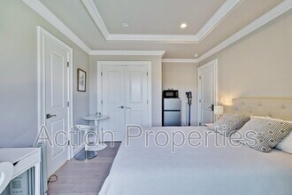 2185 Chuleta Ct in Los Altos, CA - Building Photo - Building Photo