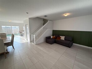 412 NW 12th Pl in Florida City, FL - Building Photo - Building Photo