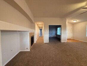 10533 Joplin St in Commerce City, CO - Building Photo - Building Photo