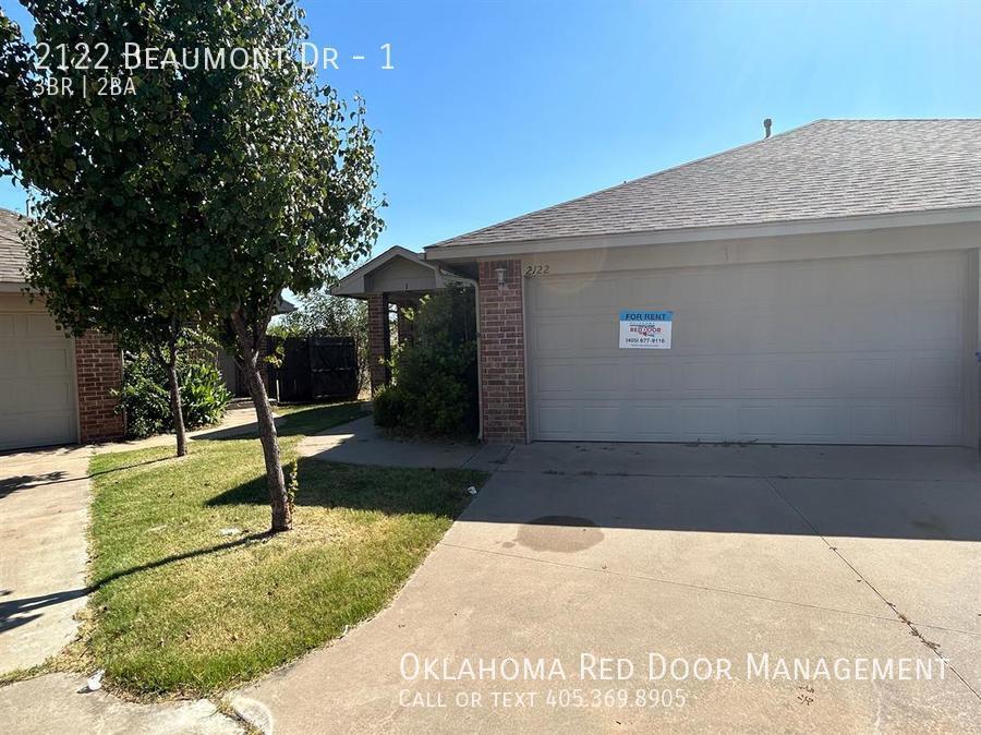 2122 Beaumont Dr in Norman, OK - Building Photo