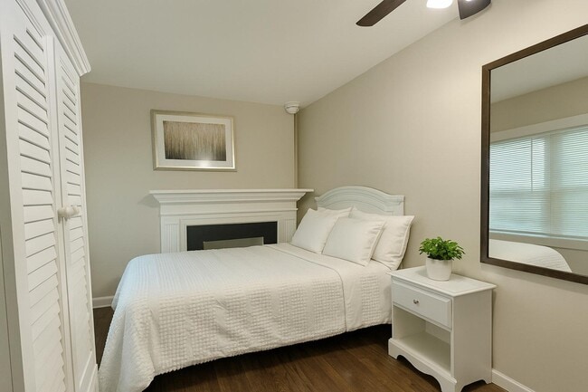 753 Charlotte Pl NW in Atlanta, GA - Foto de edificio - Building Photo