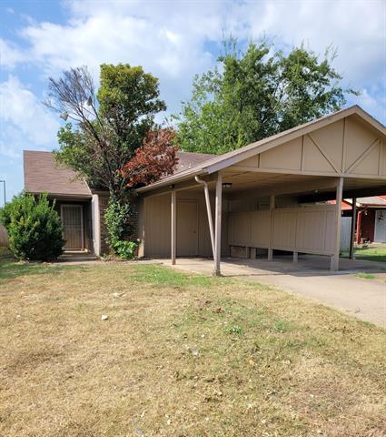 3409 Green Ridge St in Fort Worth, TX - Building Photo