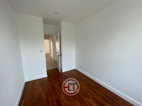 2115 Hone Ave-Unit -2 in Bronx, NY - Building Photo - Building Photo