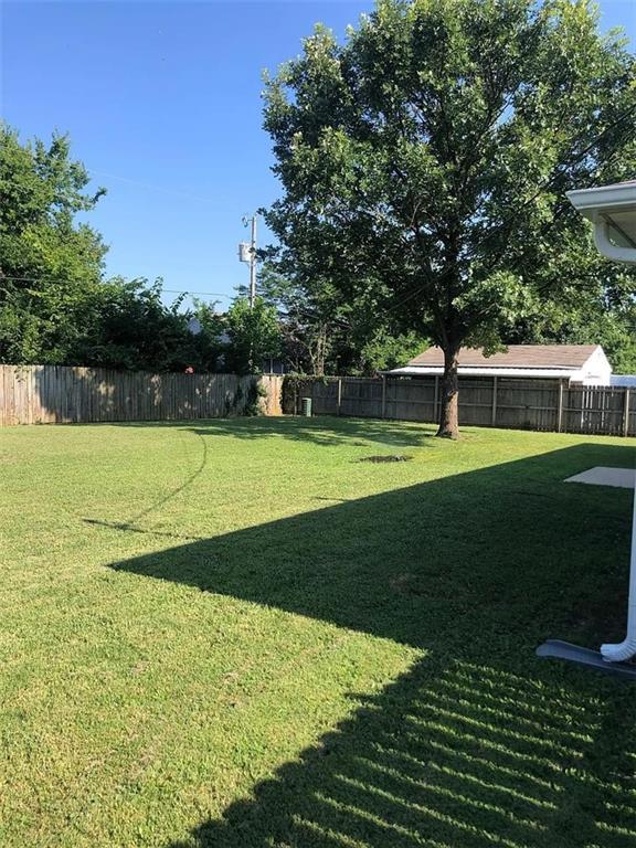 266 Christy Ln in Farmington, AR - Foto de edificio - Building Photo