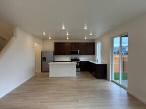 17058 126th St E in Bonney Lake, WA - Building Photo - Building Photo