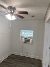 490 NE 123rd St in North Miami, FL - Building Photo - Building Photo