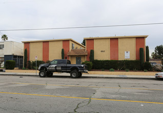 Fulton-6842 in North Hollywood, CA - Building Photo - Building Photo