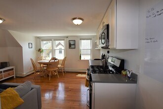 30 Appleton St in Waltham, MA - Building Photo - Building Photo