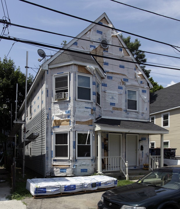 29 Gilmore St in Providence, RI - Foto de edificio