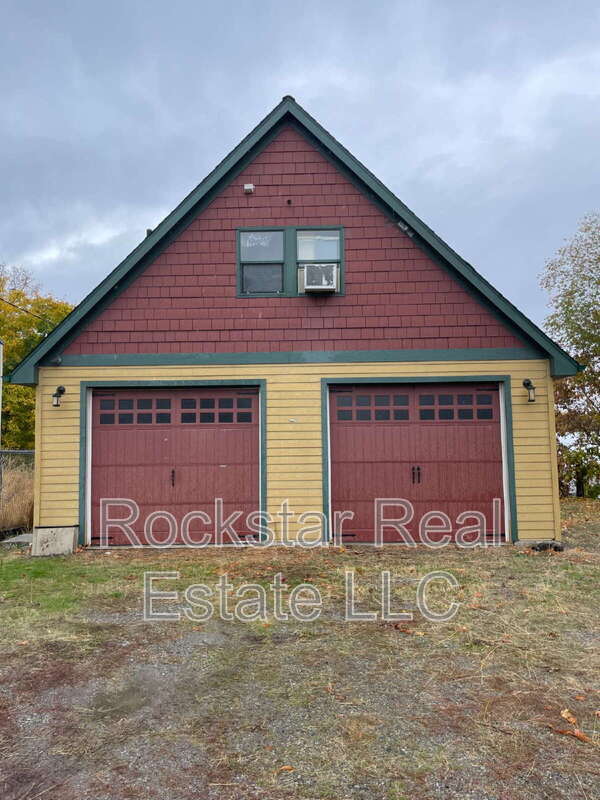 11721 E Alki Ave