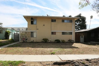 134 S Belmont St in Glendale, CA - Building Photo - Building Photo