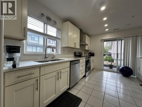 2538-2538 Pitt River Rd in Port Coquitlam, BC - Building Photo - Building Photo