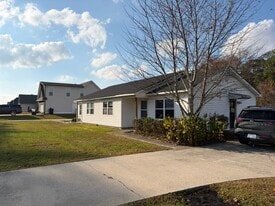 3099 Avon Rd in Greenville, NC - Building Photo