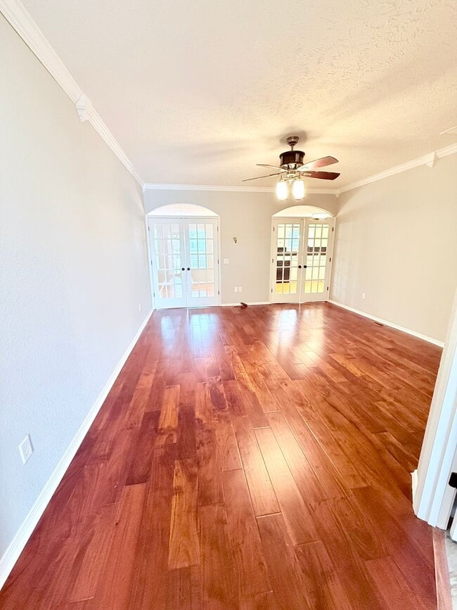 property at 5477 Basswood Ct W