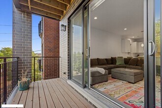 4014 N Mozart St in Chicago, IL - Building Photo - Building Photo