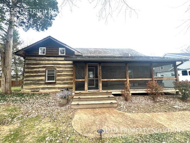 355 Dietrich Rd in Ballwin, MO - Building Photo - Building Photo