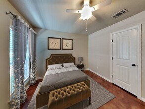 124 Jolin Ln in Weatherford, TX - Building Photo - Building Photo