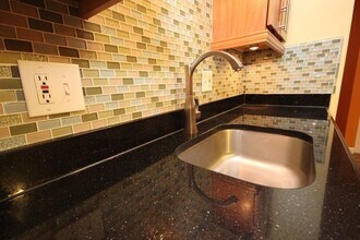 209 Riverview Ave in Newton, MA - Building Photo - Building Photo